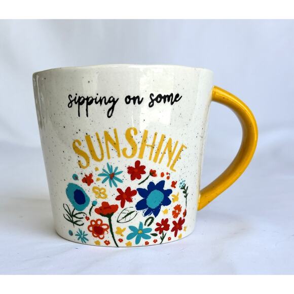 TAG Sipping on Some Sunshine Large Coffee Mug Flowers 16oz - Picture 2 of 7